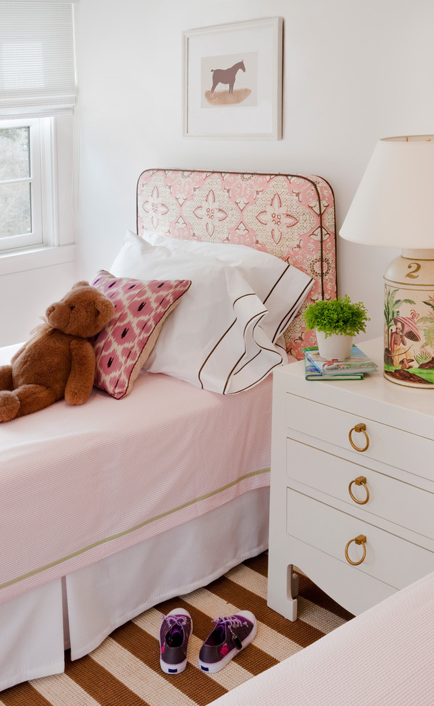 DIY Kids Headboard
 Bedroom Makeover 3 Fun Accessories Every Kid’s Room Needs