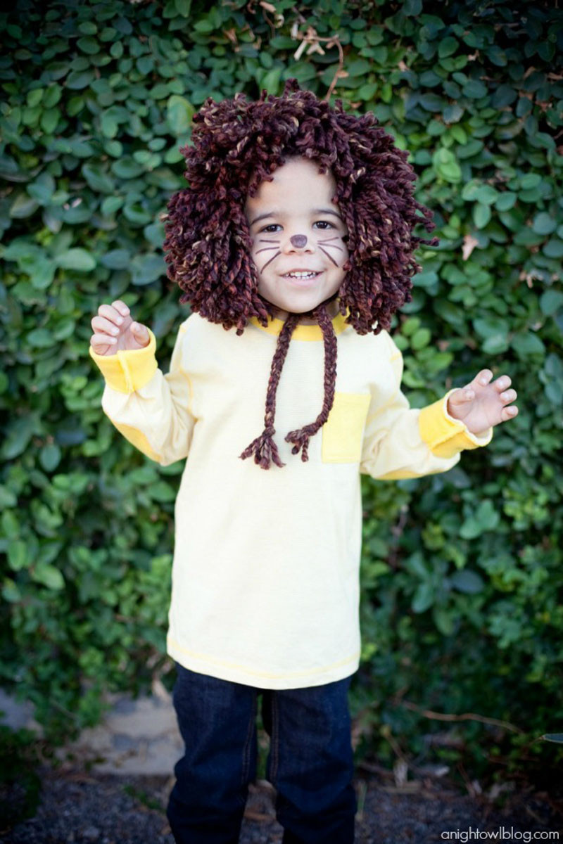 DIY Kids Lion Costume
 22 DIY Toddler Halloween Costumes