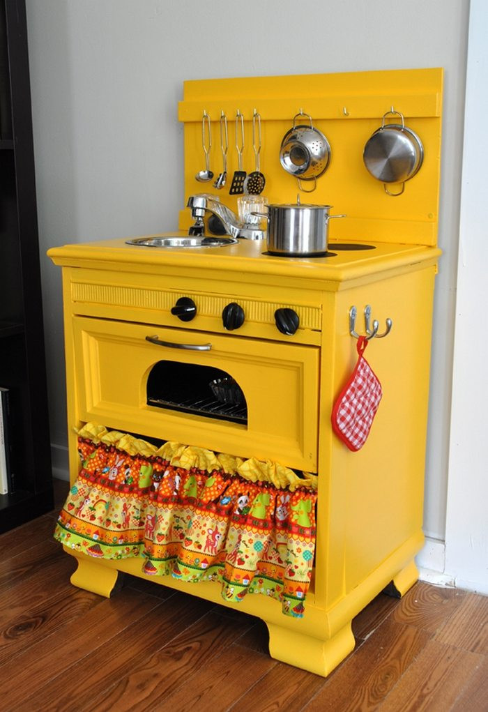 DIY Kids Play Kitchen
 Turn an Old Nightstand into a Play Kitchen