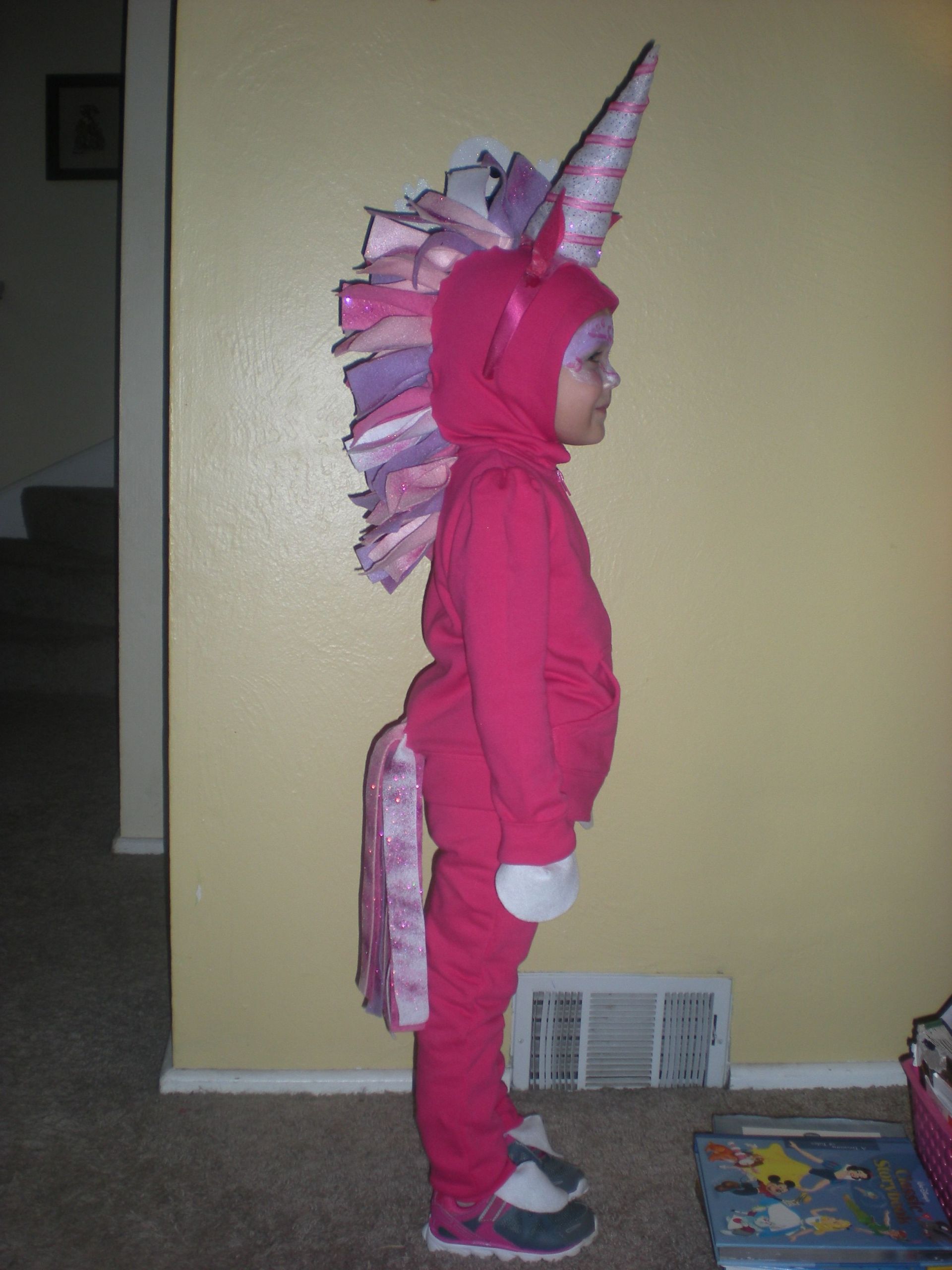 DIY Kids Unicorn Costume
 Homemade Unicorn costume No sew just pin and glue