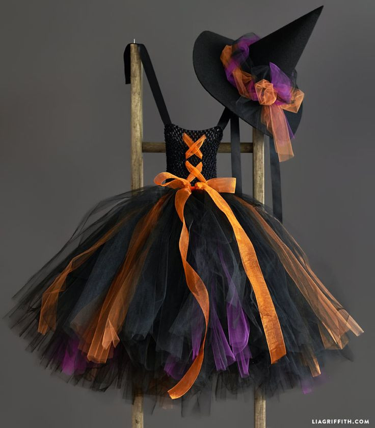 Diy Kids Witch Costume
 Kid s DIY Witch Costume follow this simple tutorial to