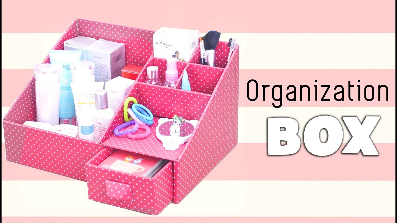 DIY Makeup Organizers
 DIY Makeup Storage and Organization
