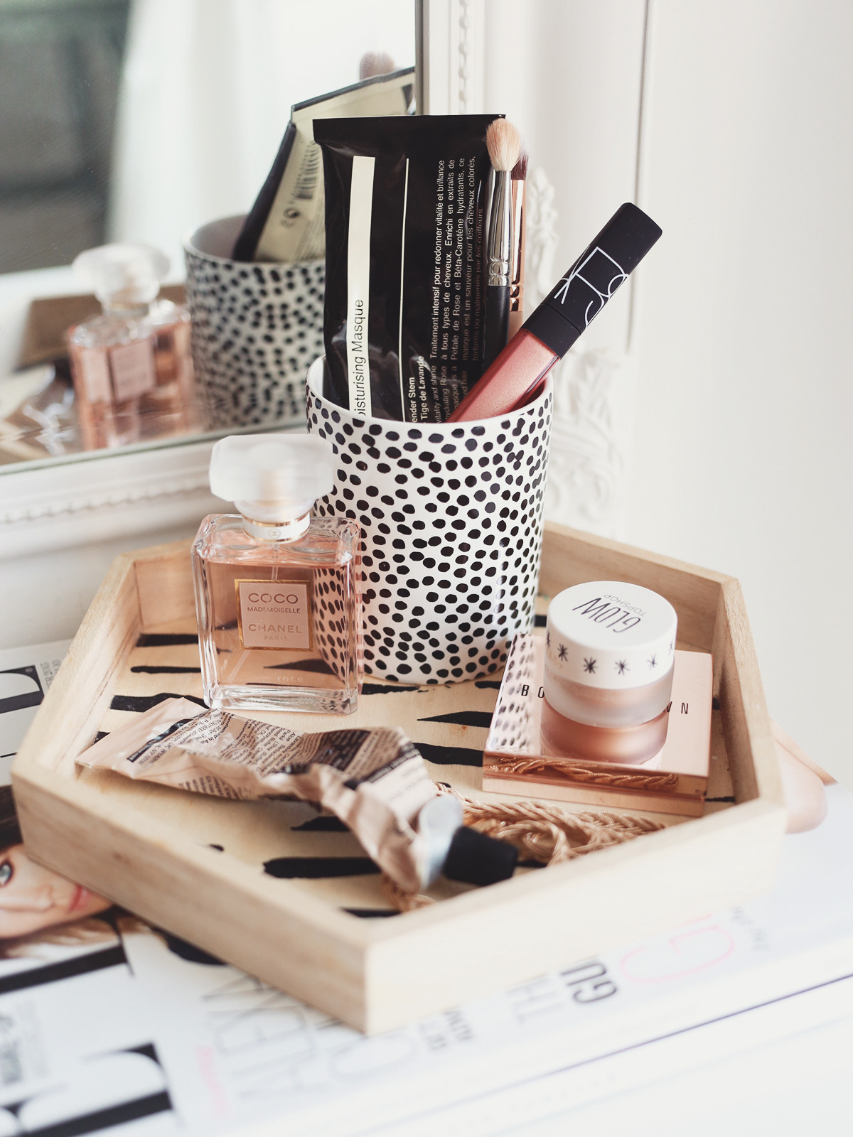 DIY Makeup Organizers
 10 Easy DIY Makeup Organizer Ideas You’ll Want to Copy