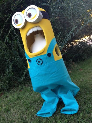 DIY Minion Costume For Kids
 Craftaholics Anonymous