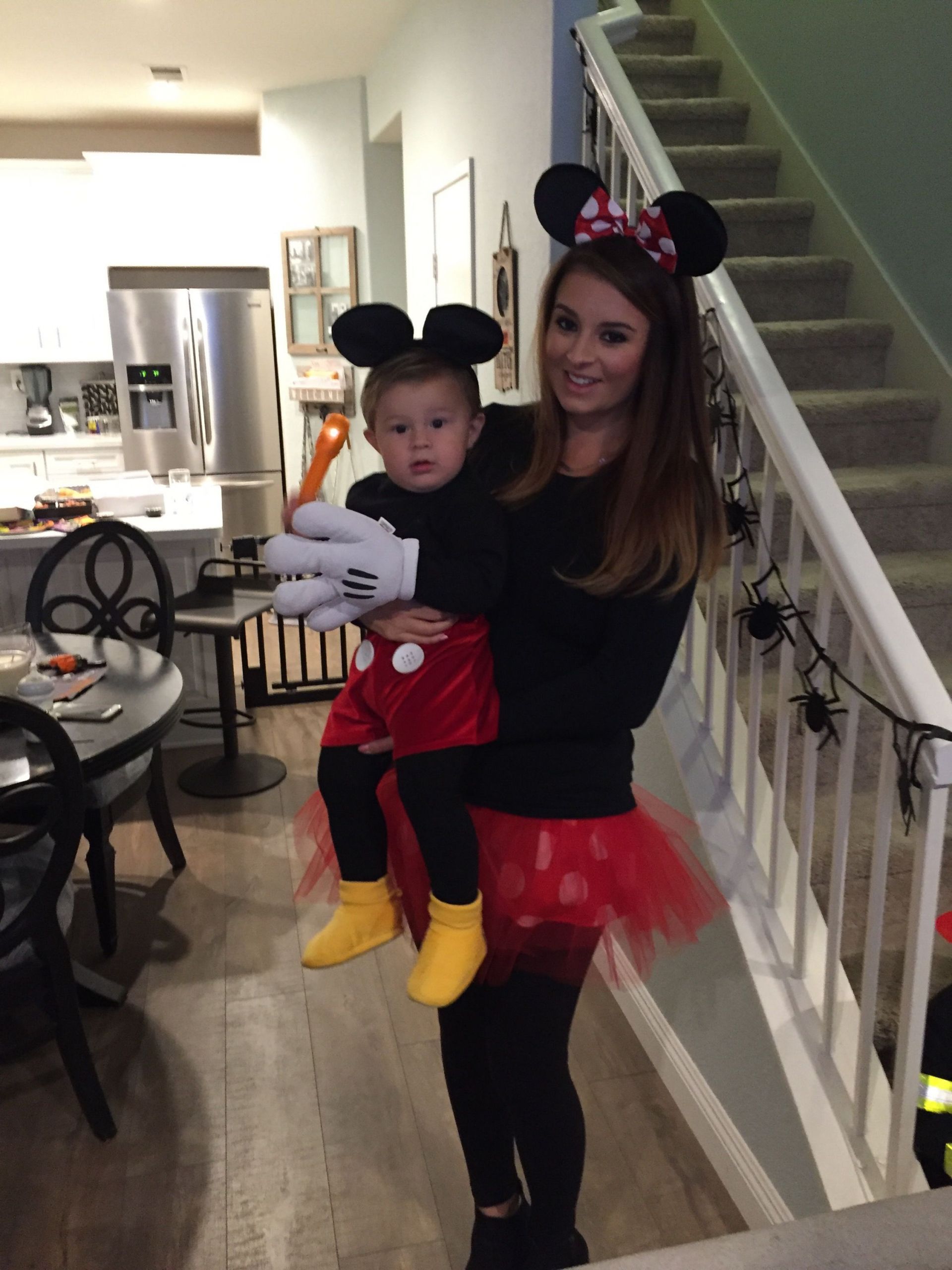 DIY Minnie Mouse Costume For Toddler
 Mickey Mouse Halloween