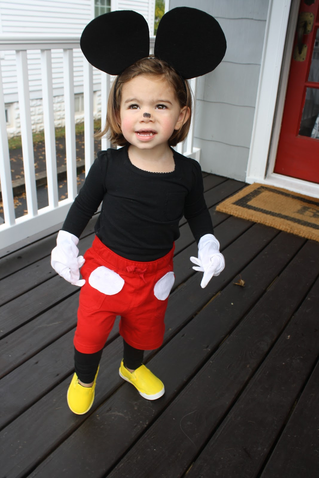 DIY Minnie Mouse Costume For Toddler
 East Coast Mommy 20 Awesome No Sew Costumes for Kids