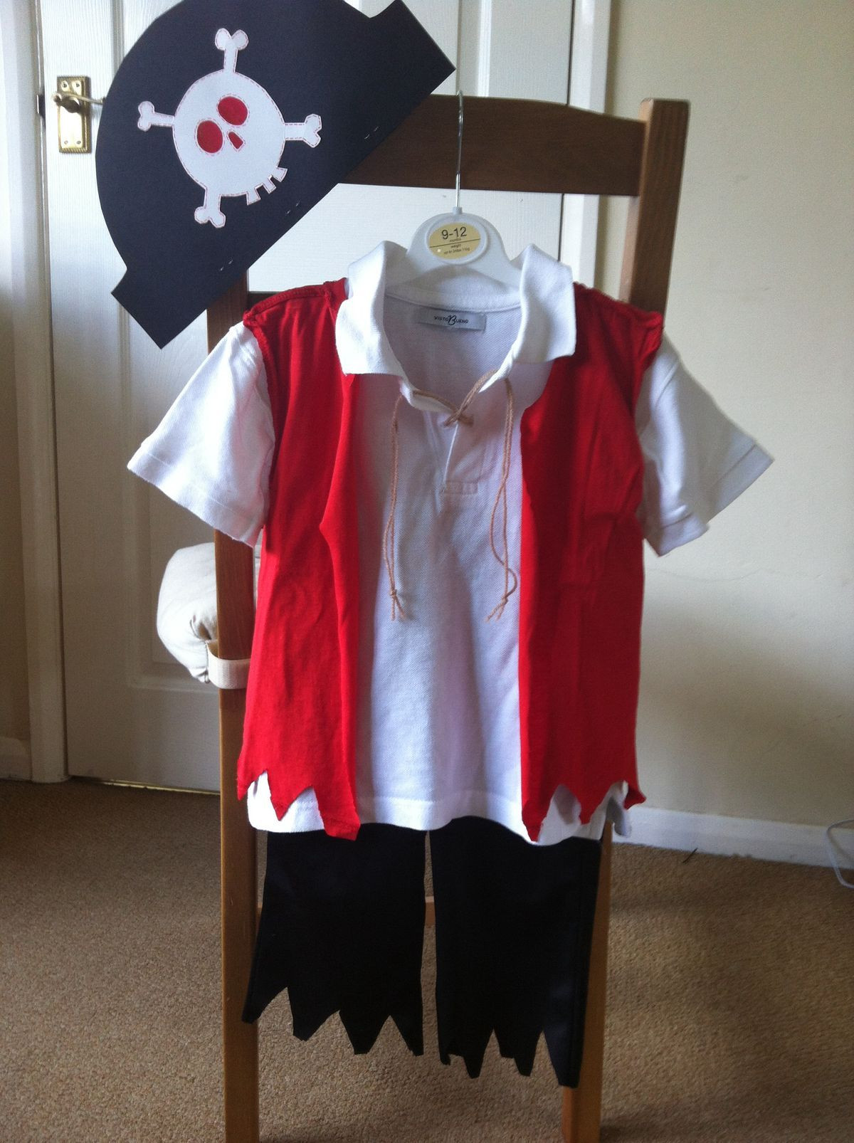 DIY Pirate Costumes For Kids
 15fe09df539ec13bdd7574c0e01c5aa2 1 200×1 606 pixels