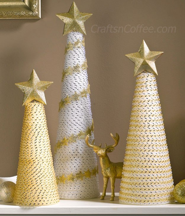 DIY Tabletop Christmas Tree
 14 DIY Tabletop Christmas Trees That Excite Shelterness