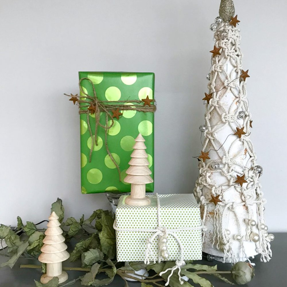 DIY Tabletop Christmas Tree
 MACRAME TABLETOP CHRISTMAS TREE TINSELBOX