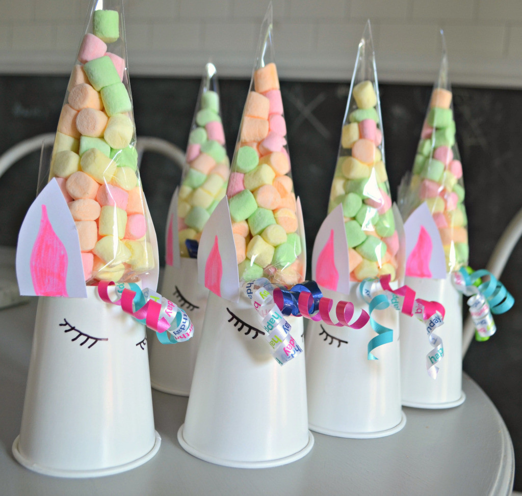 Diy Unicorn Party Ideas
 Make These 3 Frugal Cute and Easy DIY Unicorn Birthday