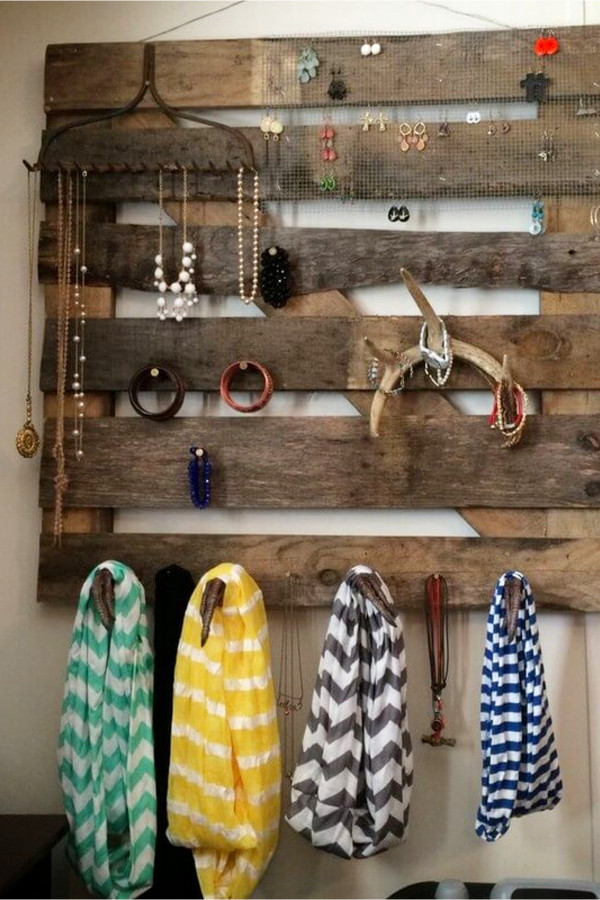 DIY Wall Hanging Jewelry Organizer
 Hanging Jewelry Organizer Ideas Involvery