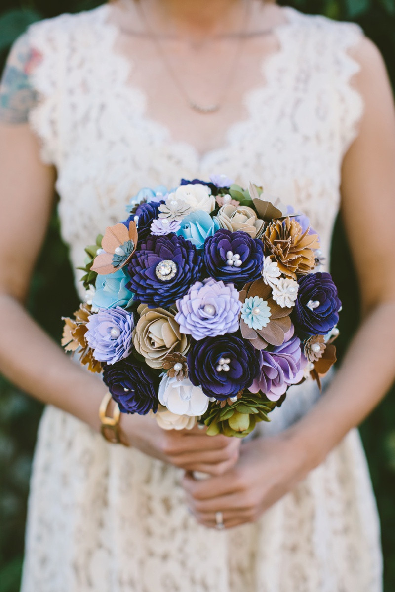 DIY Wedding Blog
 A Rustic and Intimate DIY Wedding with Homegrown Flowers
