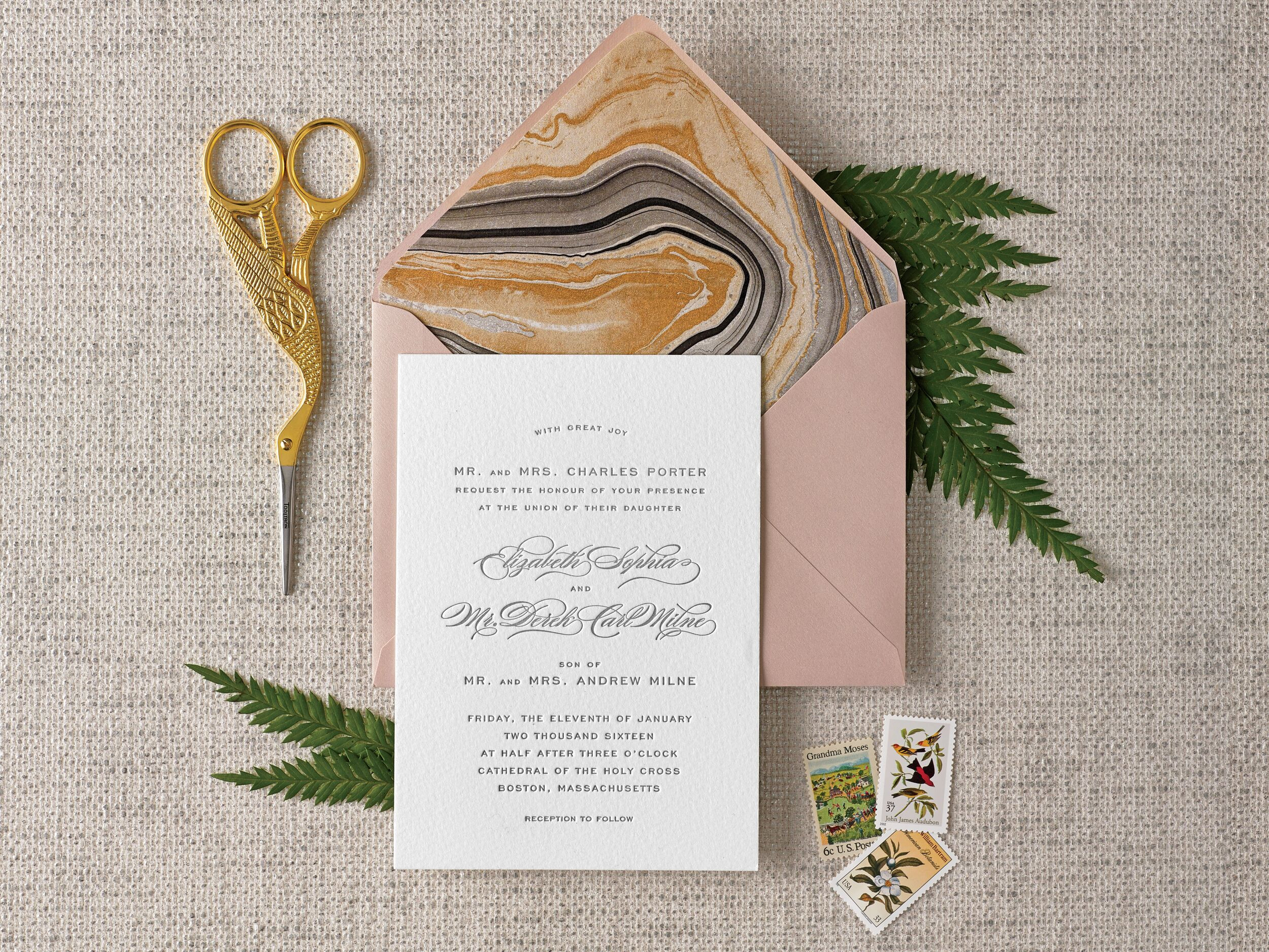 DIY Wedding Envelope
 DIY This Gorgeous Envelope Liner for Your Wedding Invitations