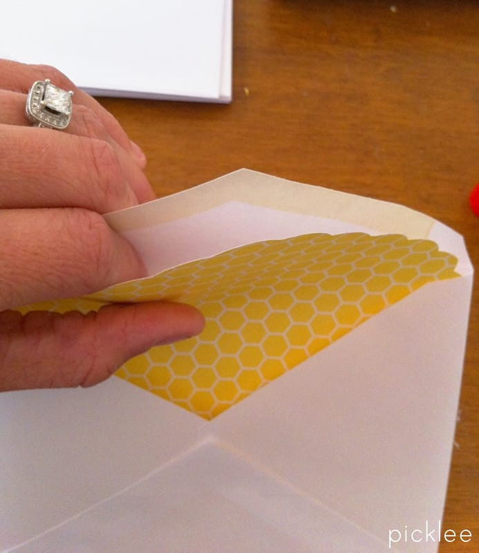 DIY Wedding Envelope
 DIY Wedding Envelope Liners [tutorial] Picklee