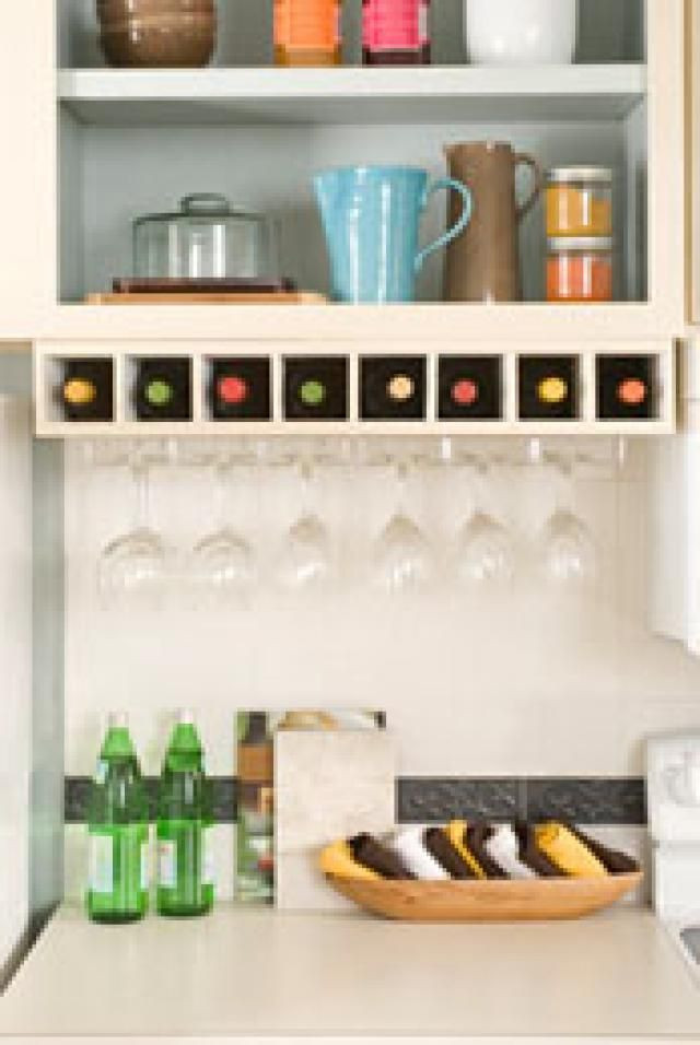 DIY Wine Glass Rack Under Cabinet
 10 Free DIY Wine Rack Plans Under the Counter Free Wine