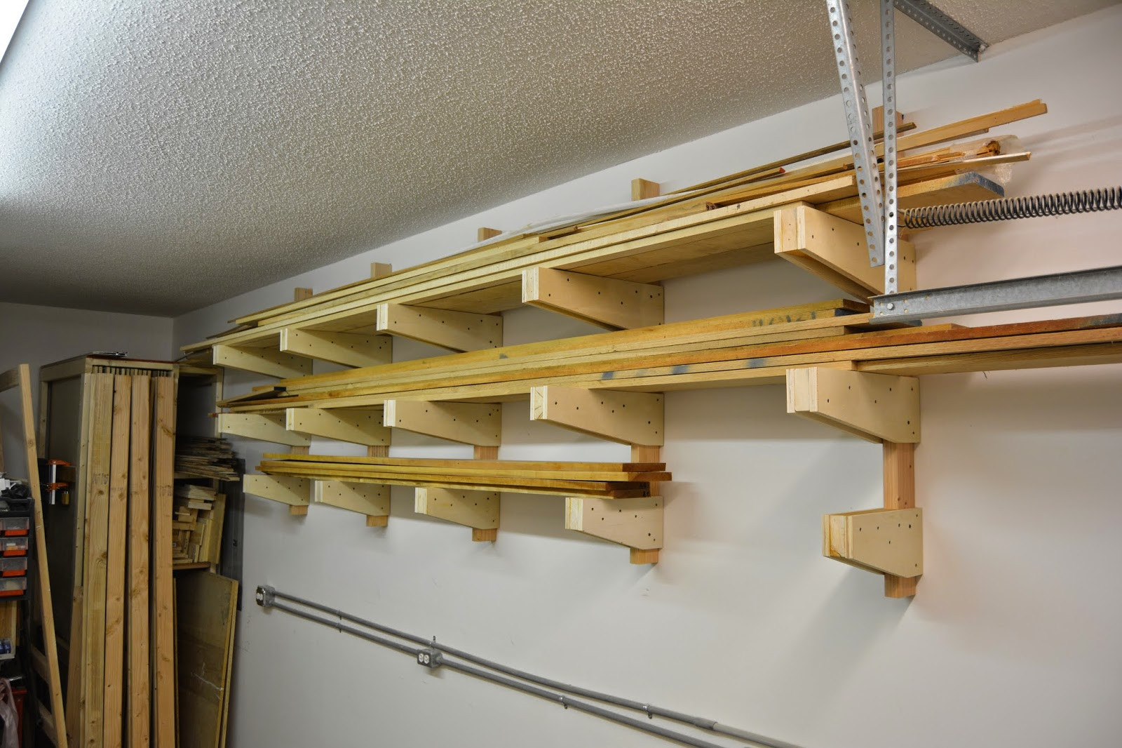 DIY Wood Storage Rack
 9 DIY Ideas for Wood Storage