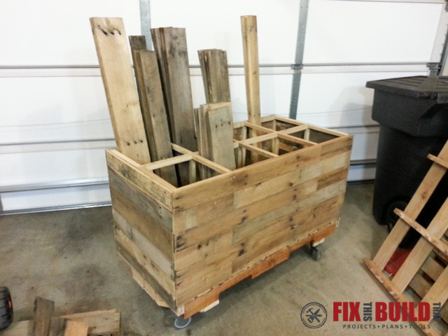 DIY Wood Storage Rack
 DIY Pallet Wood Storage Rack