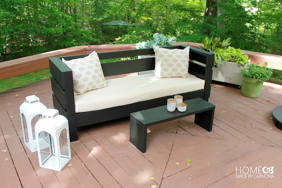 DIY Wooden Outdoor Furniture
 Learn How to Build an Outdoor Sofa and Coffee Table