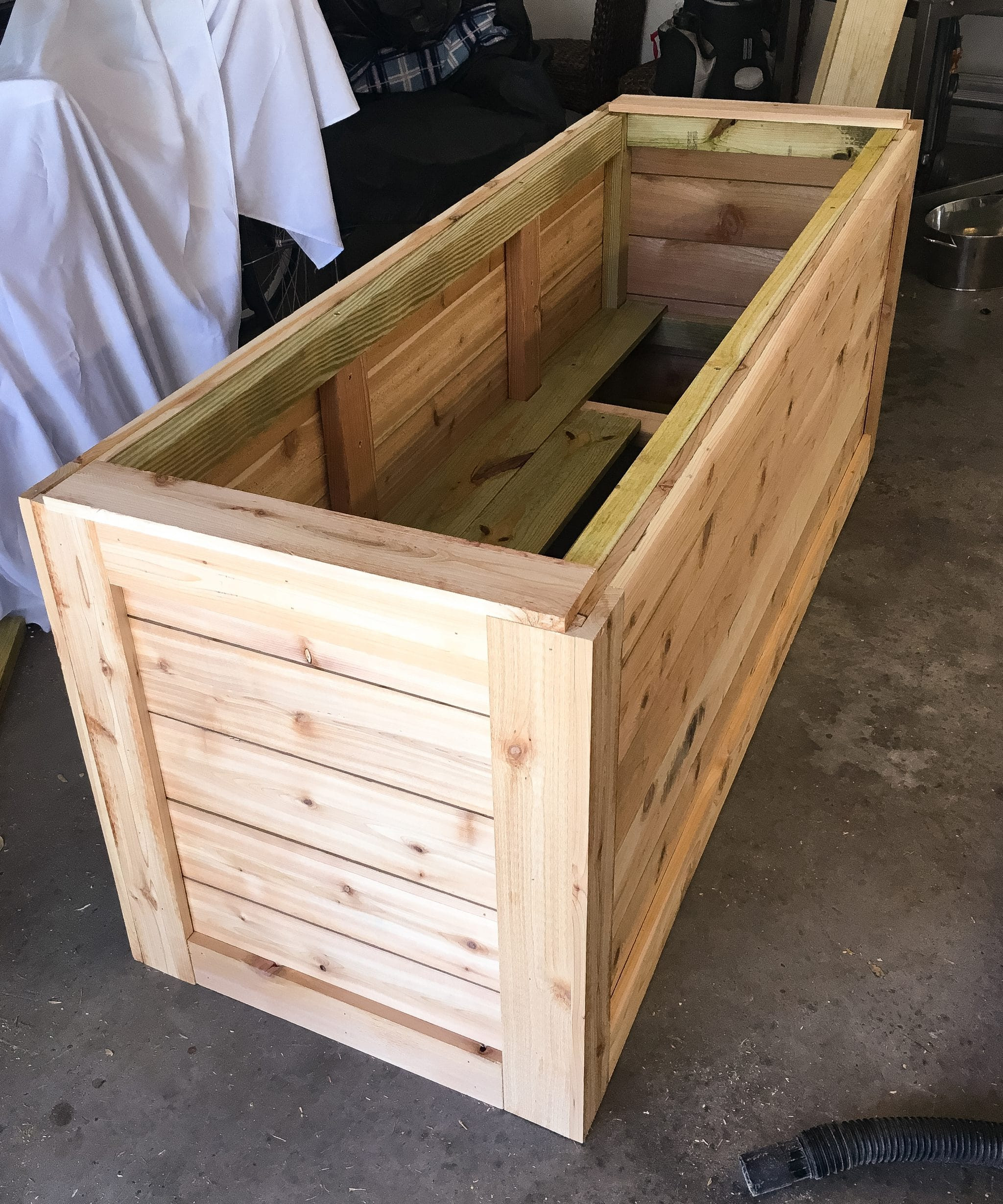 DIY Wooden Planter
 BACKYARD DIY SERIES PART IIII Cedar Wood Planter Box