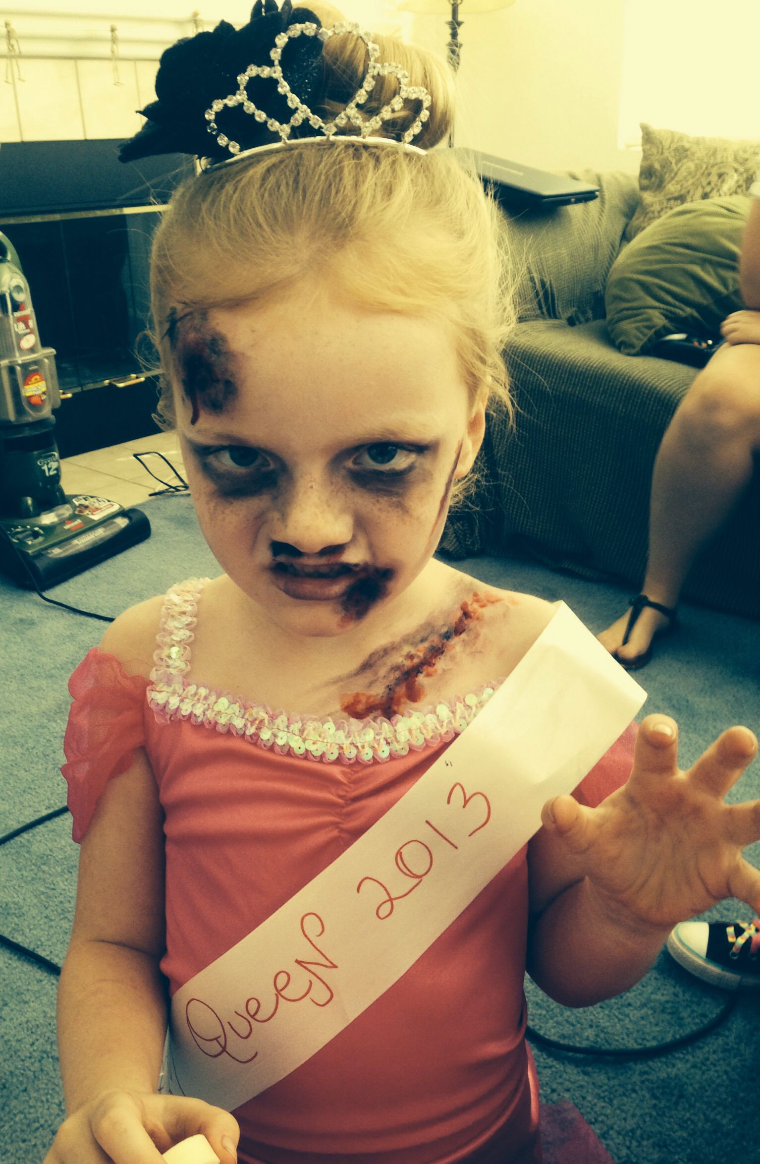DIY Zombie Costume For Kids
 Kids zombie prom queen costume