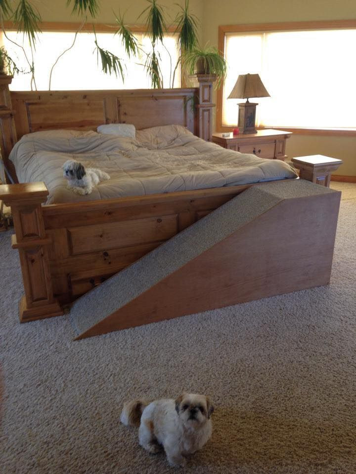 Dog Ramp For Bed DIY
 found on DIY RAMP FOR DOGS