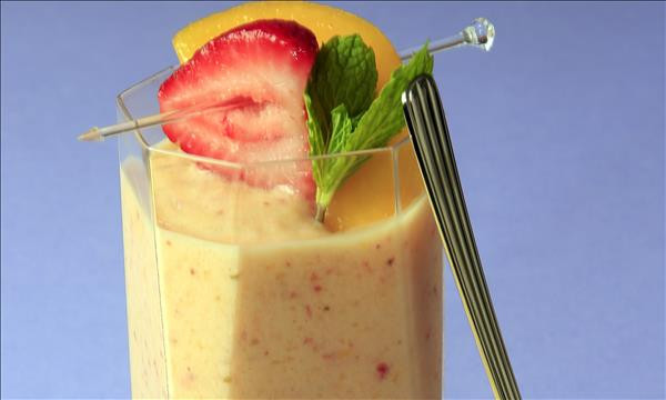 Dole Frozen Fruit Smoothie Recipes
 Creamy Mixed Fruit Smoothie Dole Sunshine