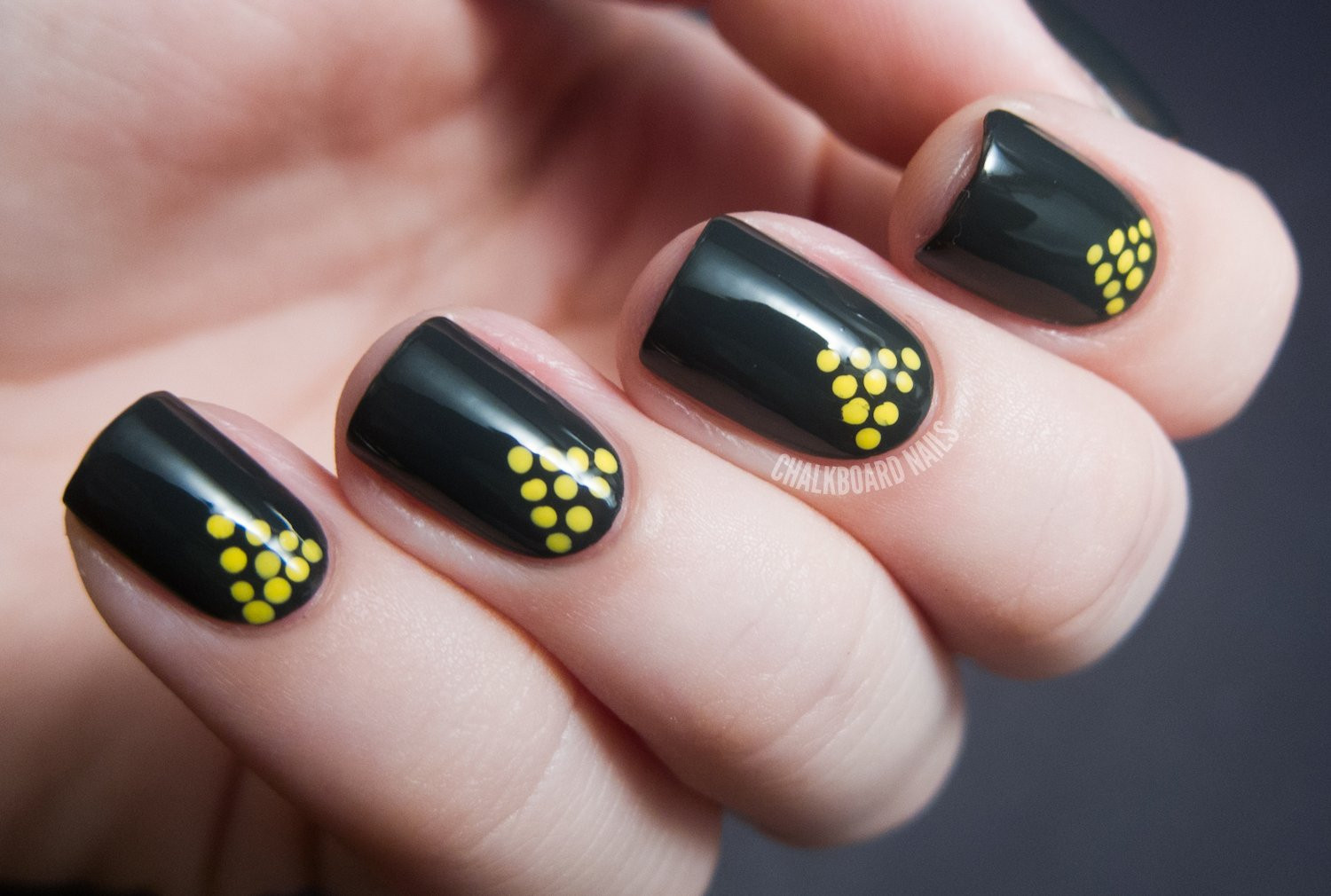 Dot Nail Art
 Cute Polka Dot Nail Art Tutorial