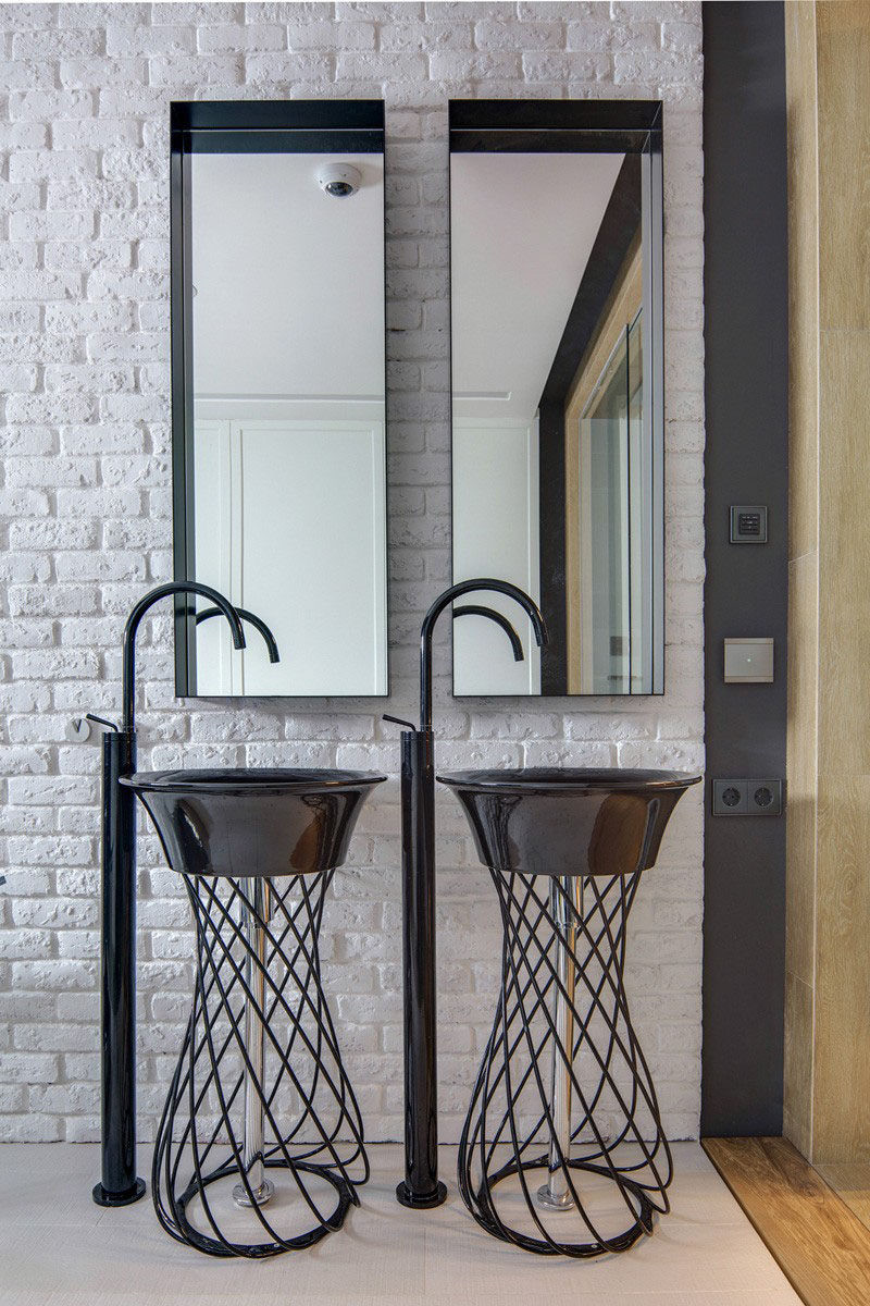 Double Mirror Bathroom
 5 Bathroom Mirror Ideas For A Double Vanity