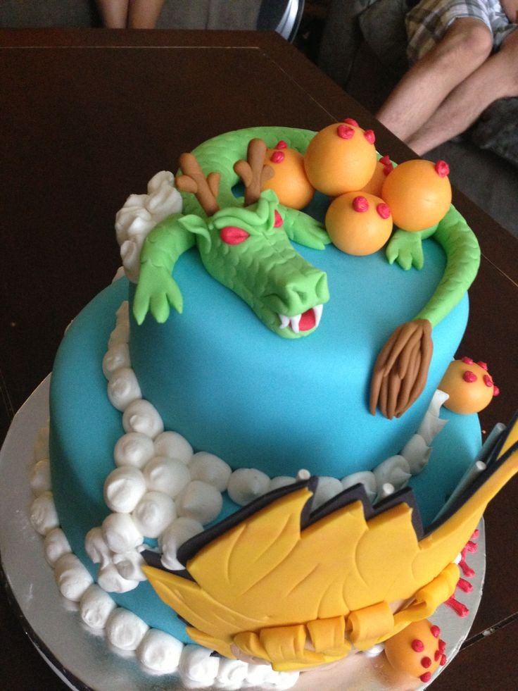 Dragon Ball Z Birthday Cake
 8 Dragon Ball DBZ cakes