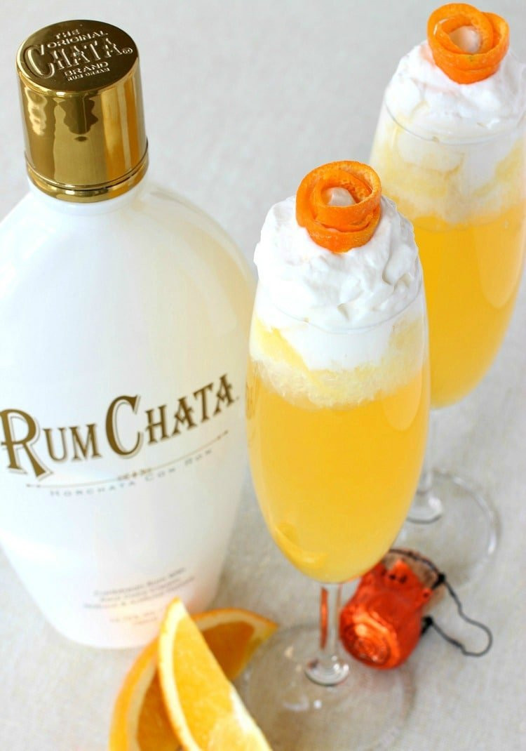 Drinks To Make With Rum Chata
 RumChata Creamsicle Champagne Mantitlement