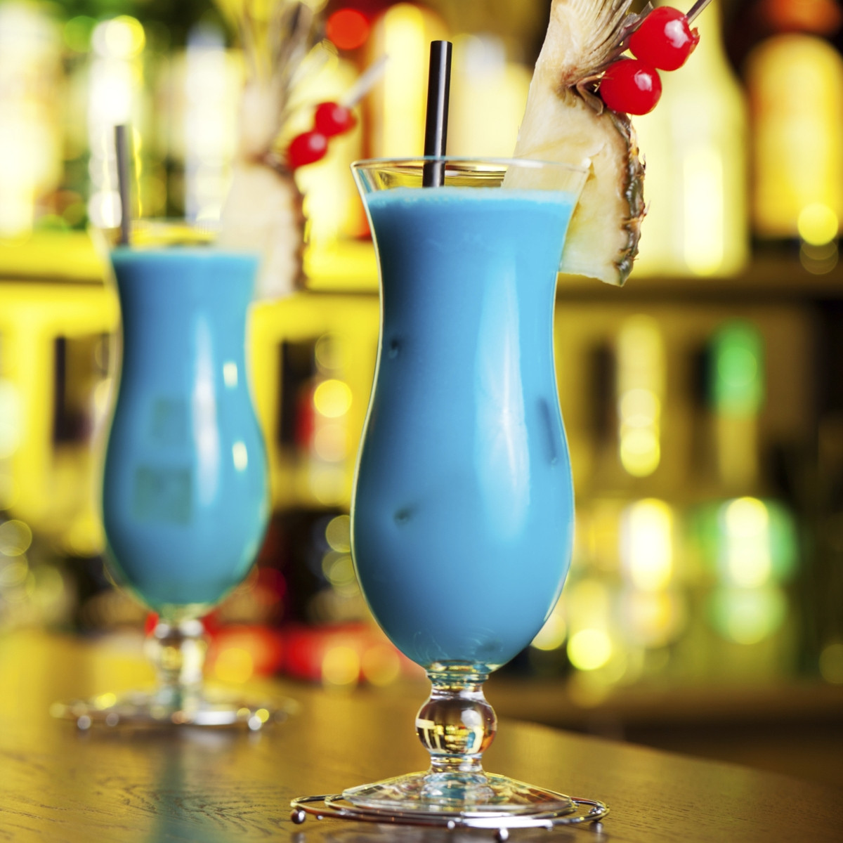 Drinks With Rum
 15 Mind blowing Delicious Drinks Made With Blue Curacao