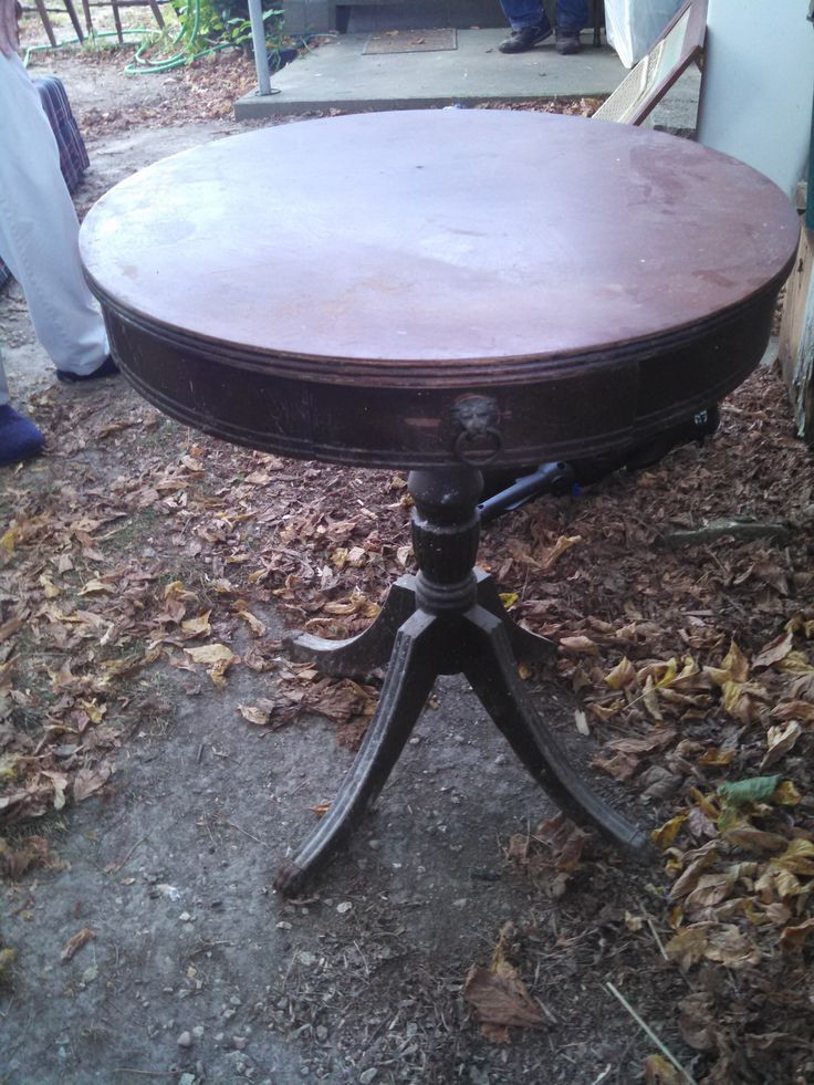 Drum Tables Living Room
 17 Best images about 1940s living room on Pinterest