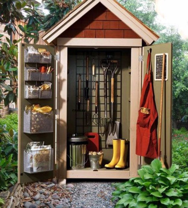 Easy Backyard Storage
 31 DIY Storage Sheds and Plans To Make This Weekend