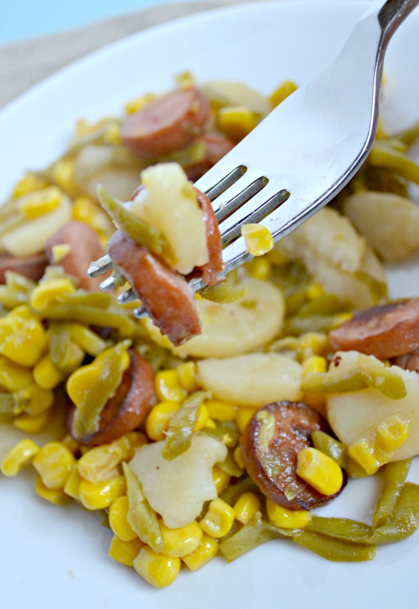 Easy Dinner Recipes Kids
 A Quick and Easy Dinner e Pot Kielbasa and Veggies