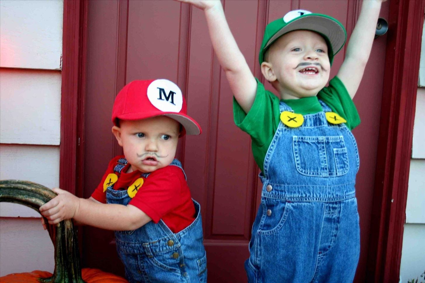 Easy DIY Costume For Kids
 10 Cheap Easy & Awesome DIY Halloween Costumes for Kids