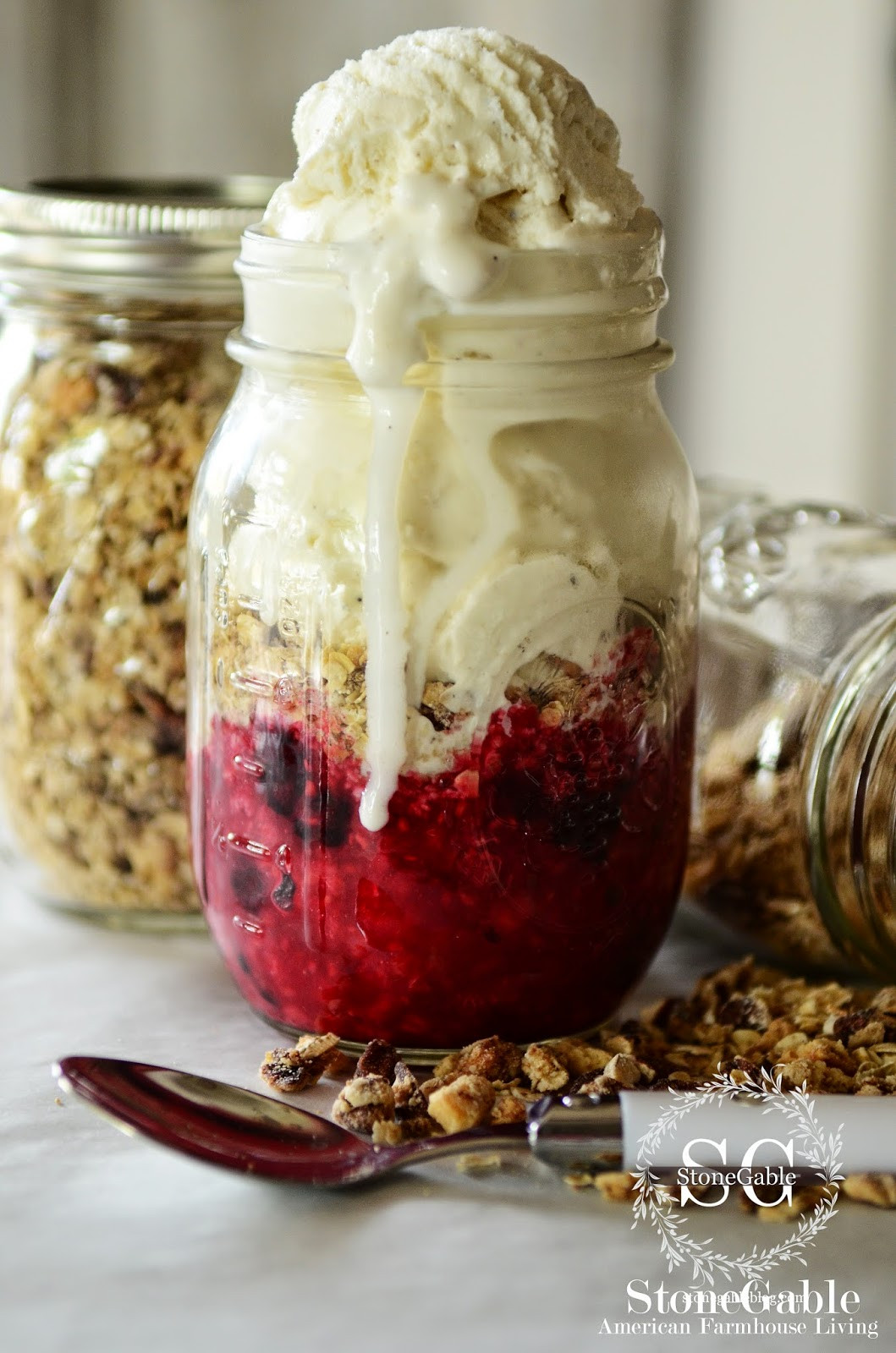 Easy Make Ahead Desserts
 BERRY CRISP IN A JAR… EASY MAKE AHEAD DESSERT