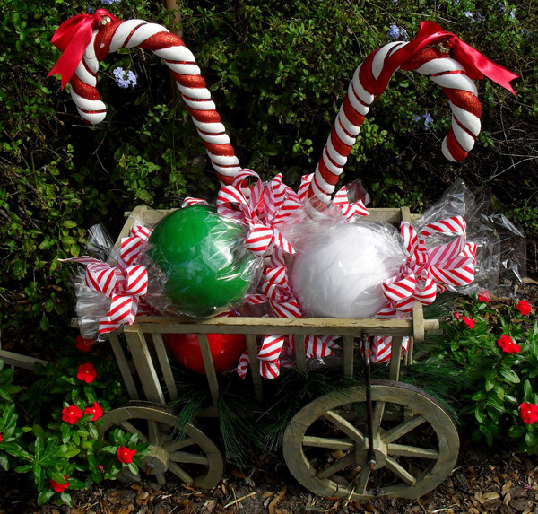 Easy Outdoor Christmas Decorations
 Easy Outdoor Christmas Decorations