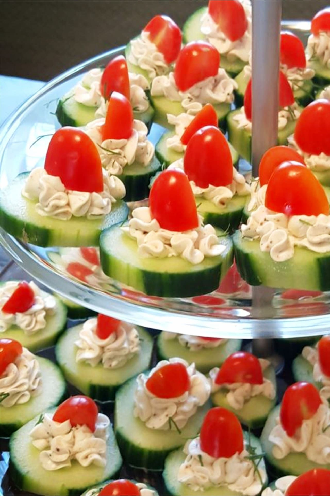 Easy Party Food Ideas Finger Food
 Easy Party Appetizers For a Crowd 15 Insanely Good Crowd