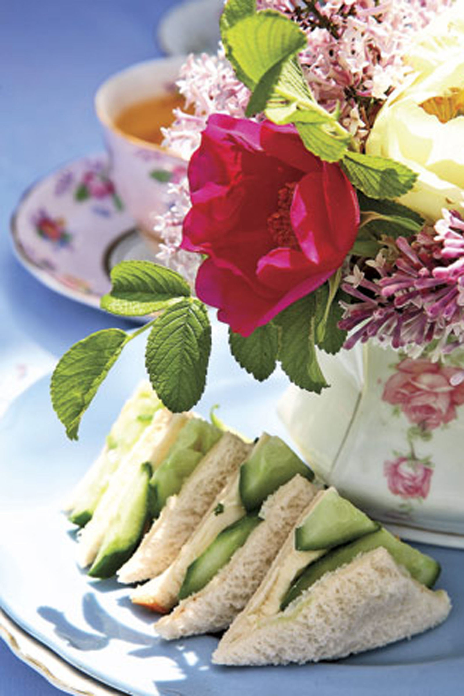 Easy Tea Party Food Ideas
 How to Throw an Easy Afternoon Tea Party 31 Daily