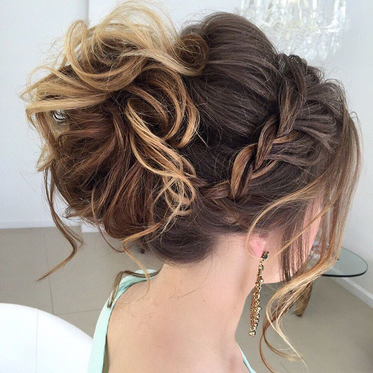 Elegant Prom Hairstyles
 10 Cute Cool Messy & Elegant Hairstyles for Prom Looks