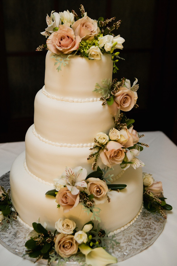 Elegant Wedding Cake
 Elegant Connecticut Wedding Belle The Magazine