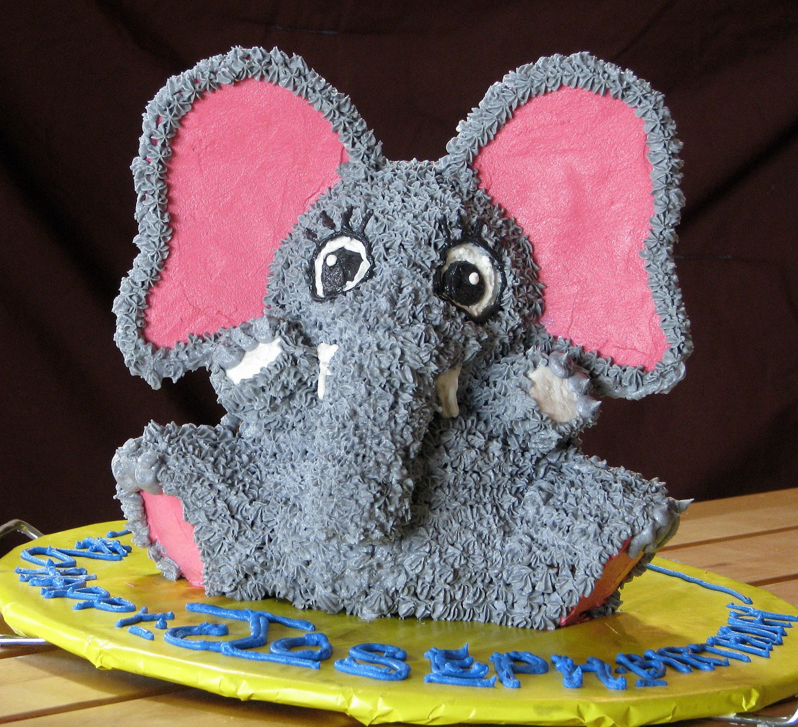 Elephant Birthday Cakes
 Memories for Later Teddy Bear into an Elephant In cake