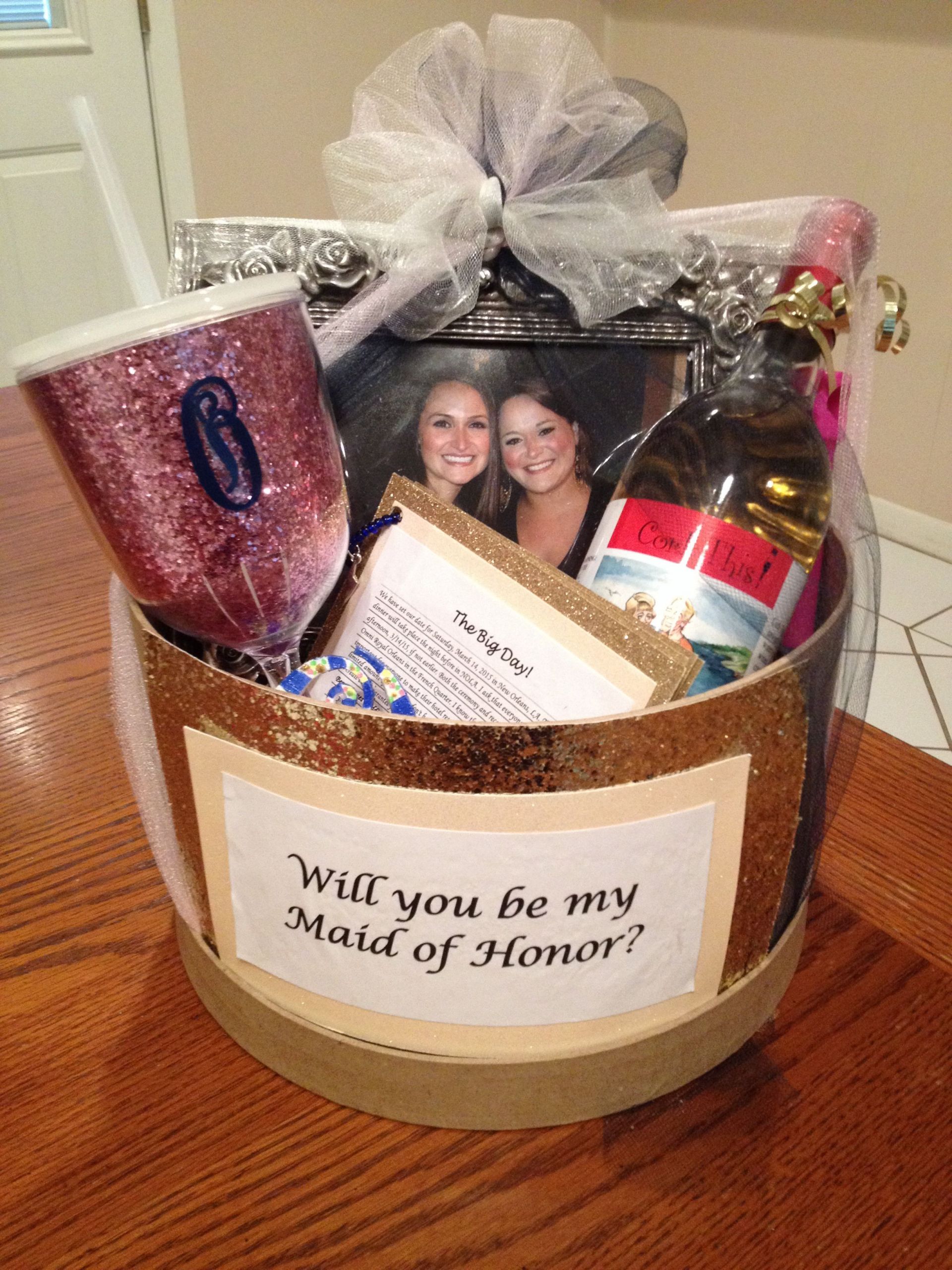 Engagement Party Gift Ideas From Maid Of Honor
 How to ask your bridesmaid or maid of honor
