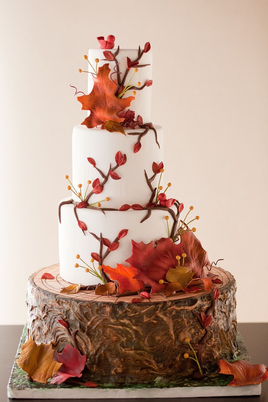 Fall Themed Wedding Cakes
 Autumnal Wedding Cakes Wedding Ideas By Colour