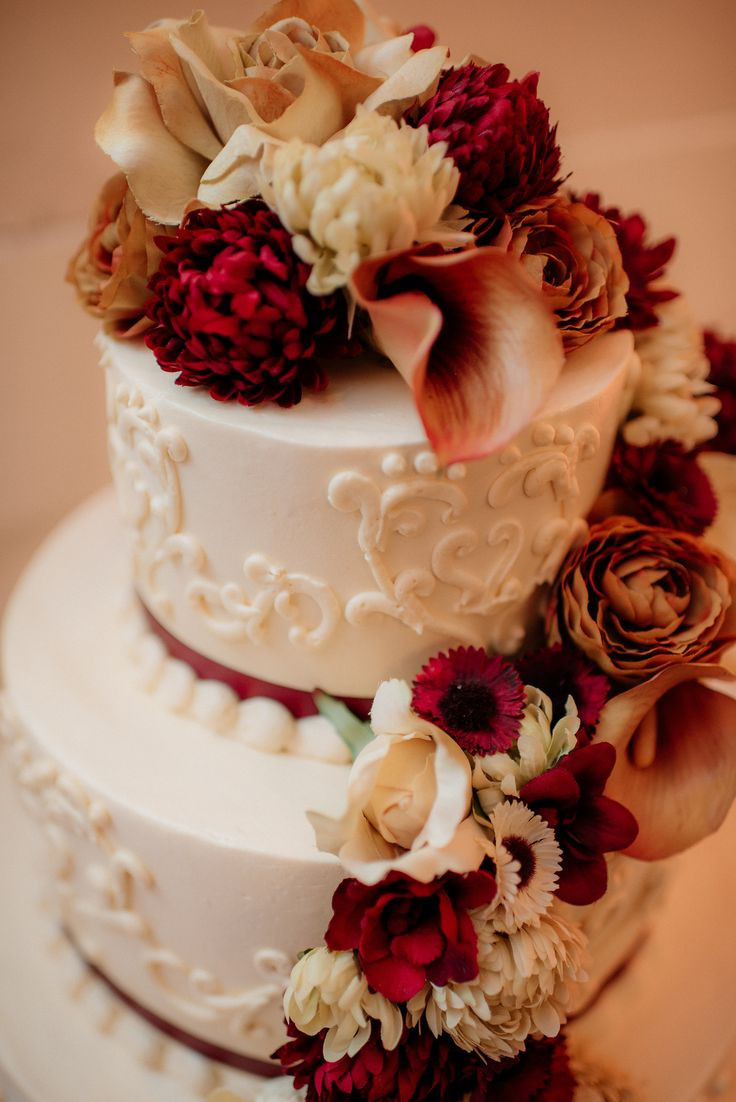 Fall Themed Wedding Cakes
 17 Best images about AUTUMN WEDDINGS on Pinterest