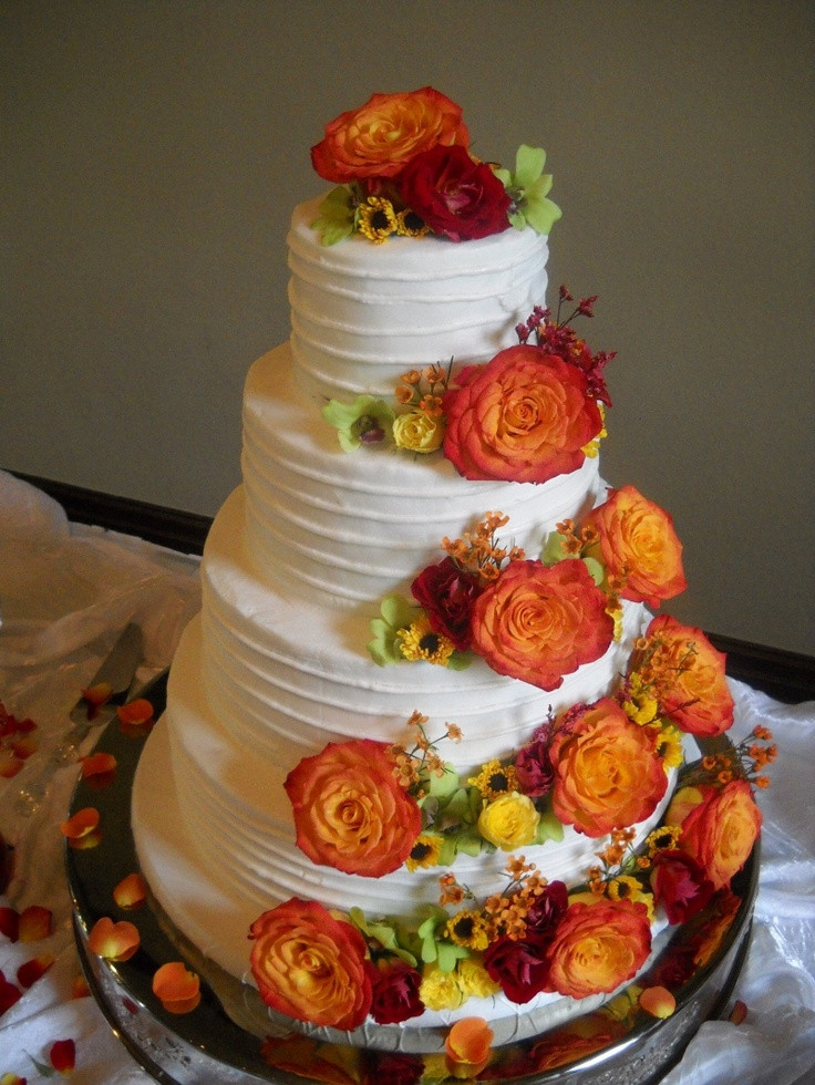 Fall Themed Wedding Cakes
 45 Incredible Fall Wedding Cakes that WOW