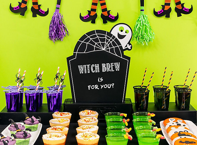 Family Halloween Party Ideas
 Halloween Party Ideas for Kids & Adults Halloween