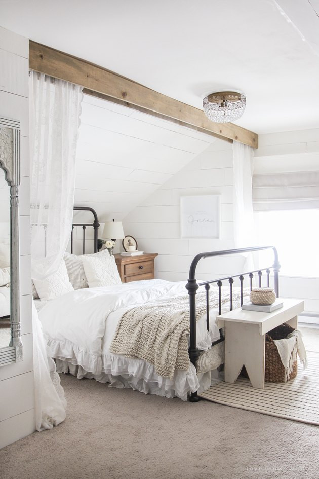 Farmhouse Bedroom Lighting
 7 Modern Farmhouse Bedroom Lighting Ideas