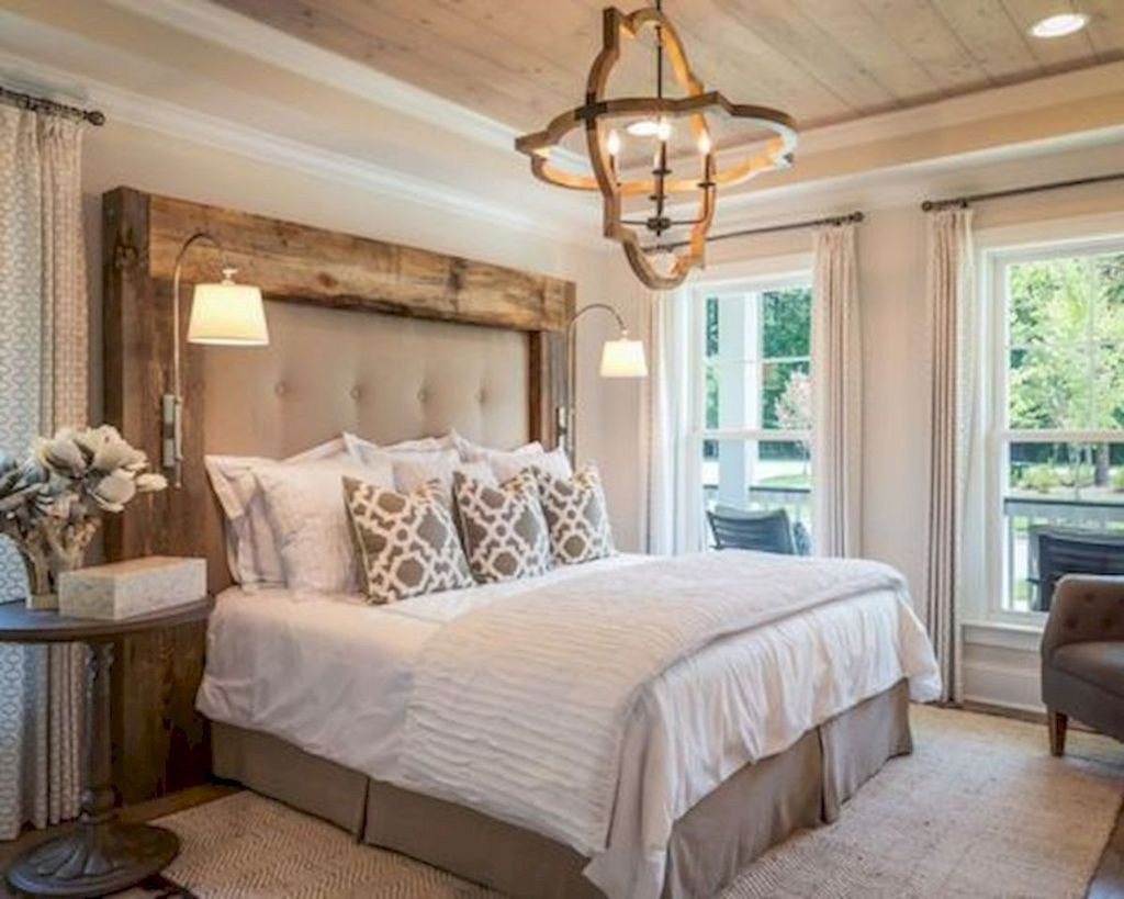 Farmhouse Master Bedroom Ideas
 44 Beautiful Modern Farmhouse Master Bedroom Decoration