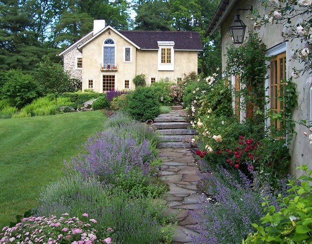 Farmhouse Outdoor Landscape
 Guest House Cottage Garden Farmhouse Landscape